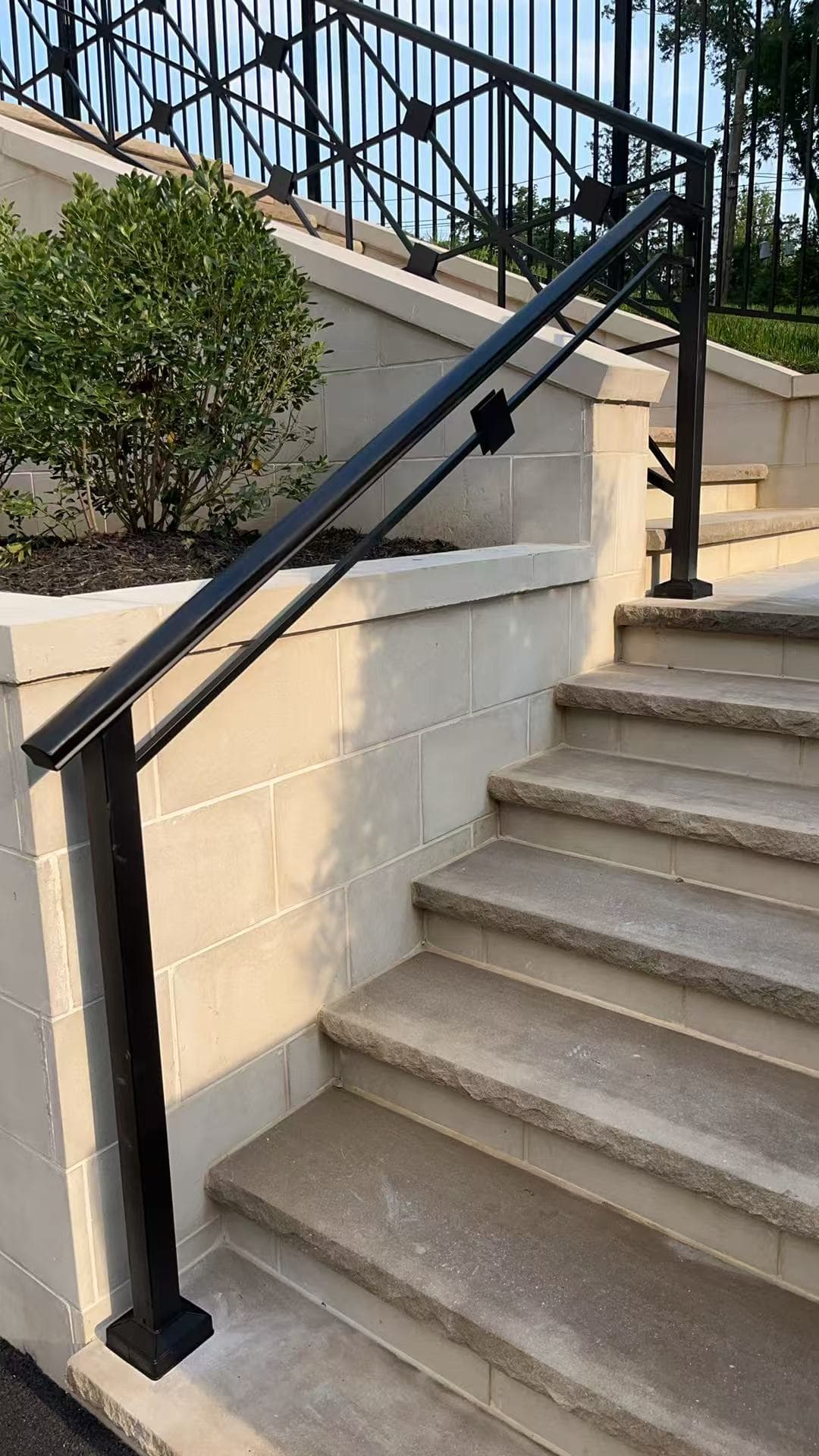 a68fc8905101c8408e973411a4ff759b — #P-0476 — HANDRAIL — Custom Iron Works by JYC Steel NYC