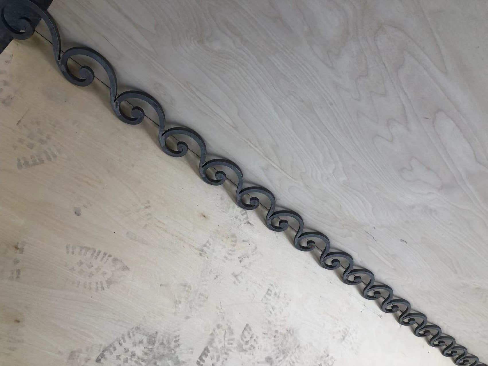 Multi-Bend Ornamental Flower