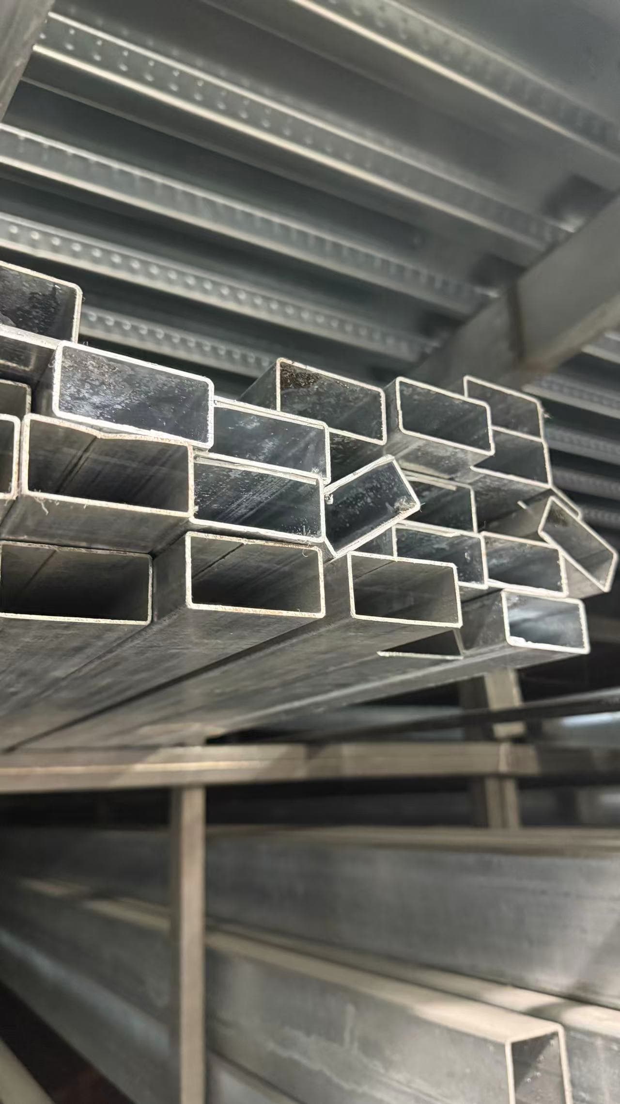 Square Tubing 2×1×11GA