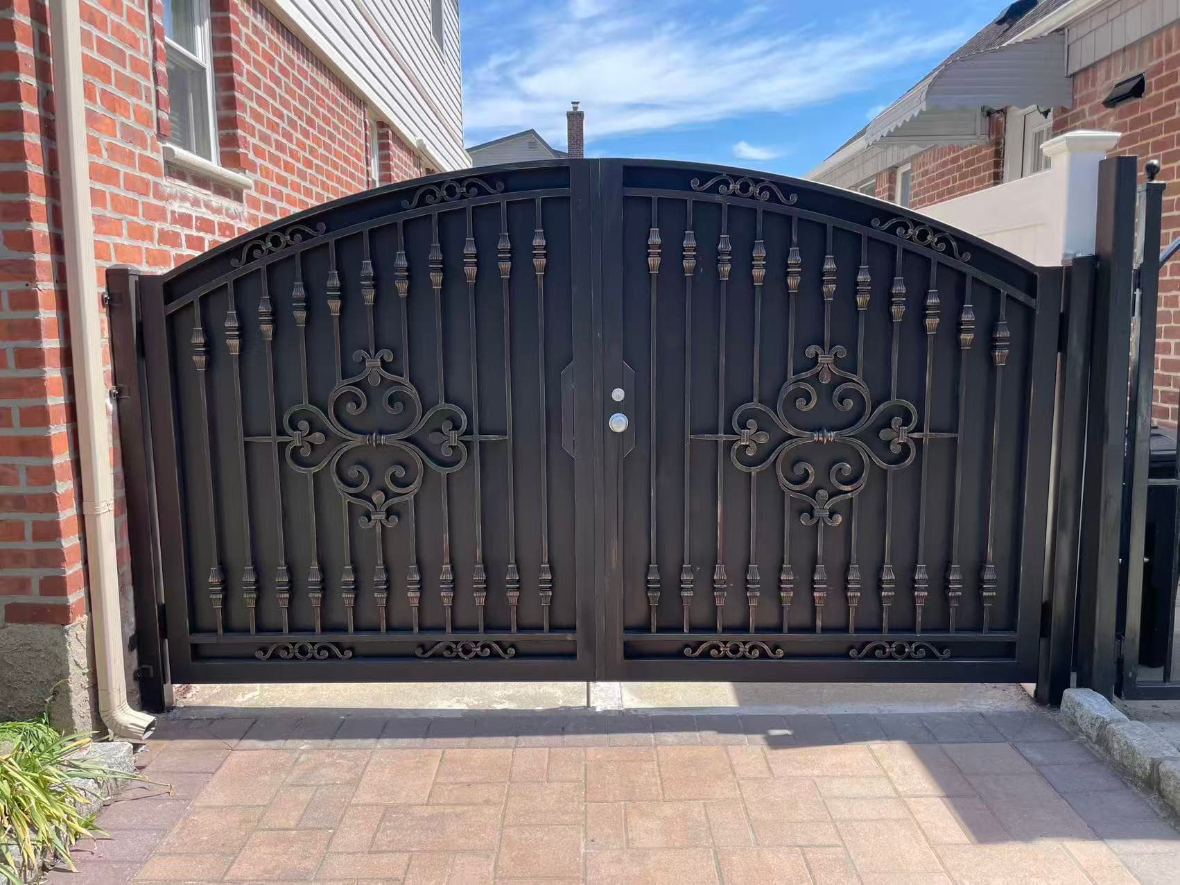 4acdddadd82994c1aca6301c29a4f454 — #P-0276 — GATE — Custom Iron Works by JYC Steel NYC