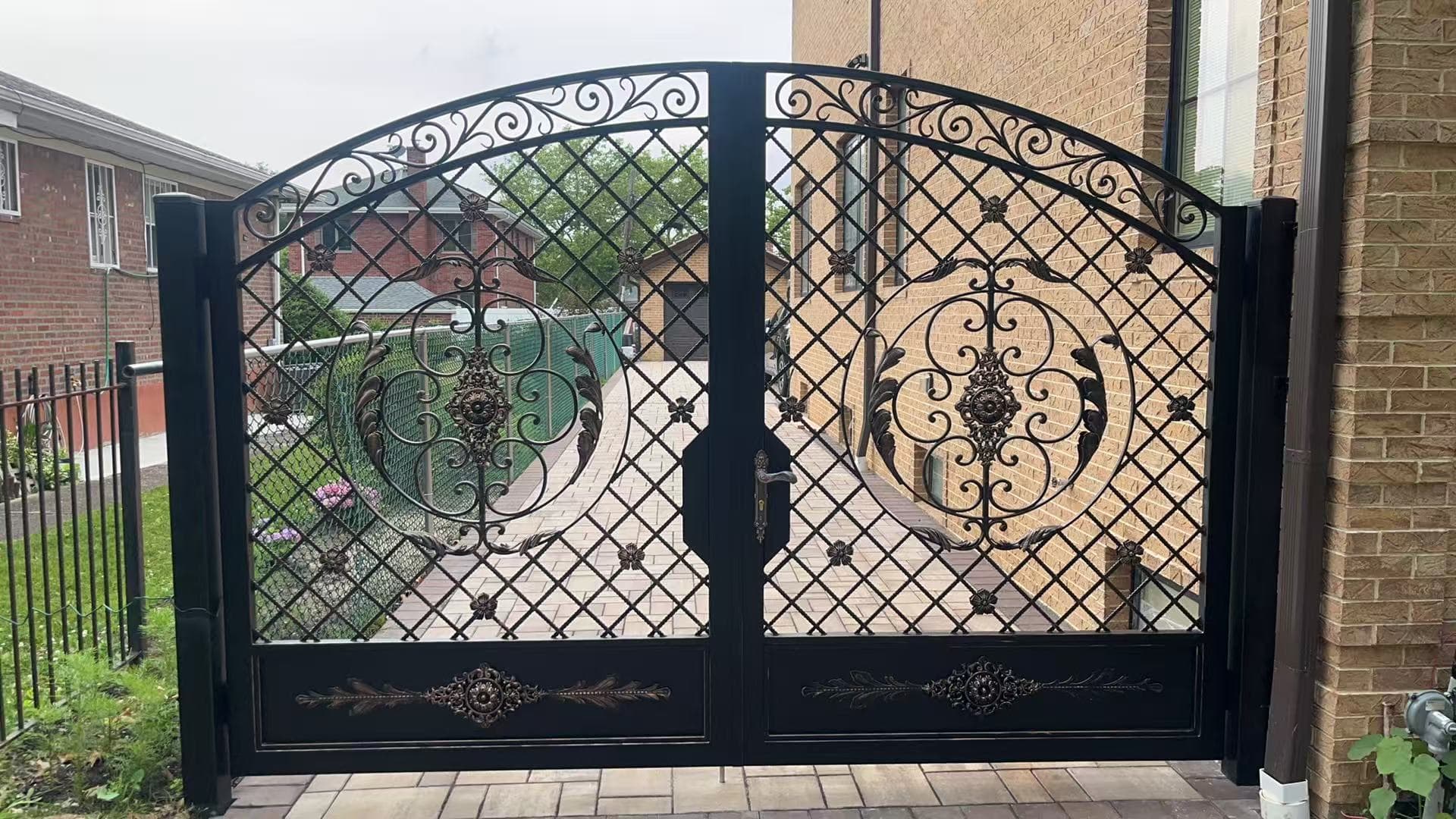 8bf241c15e59baa14f245a2eac40d55c — #P-0367 — GATE — Custom Iron Works by JYC Steel NYC