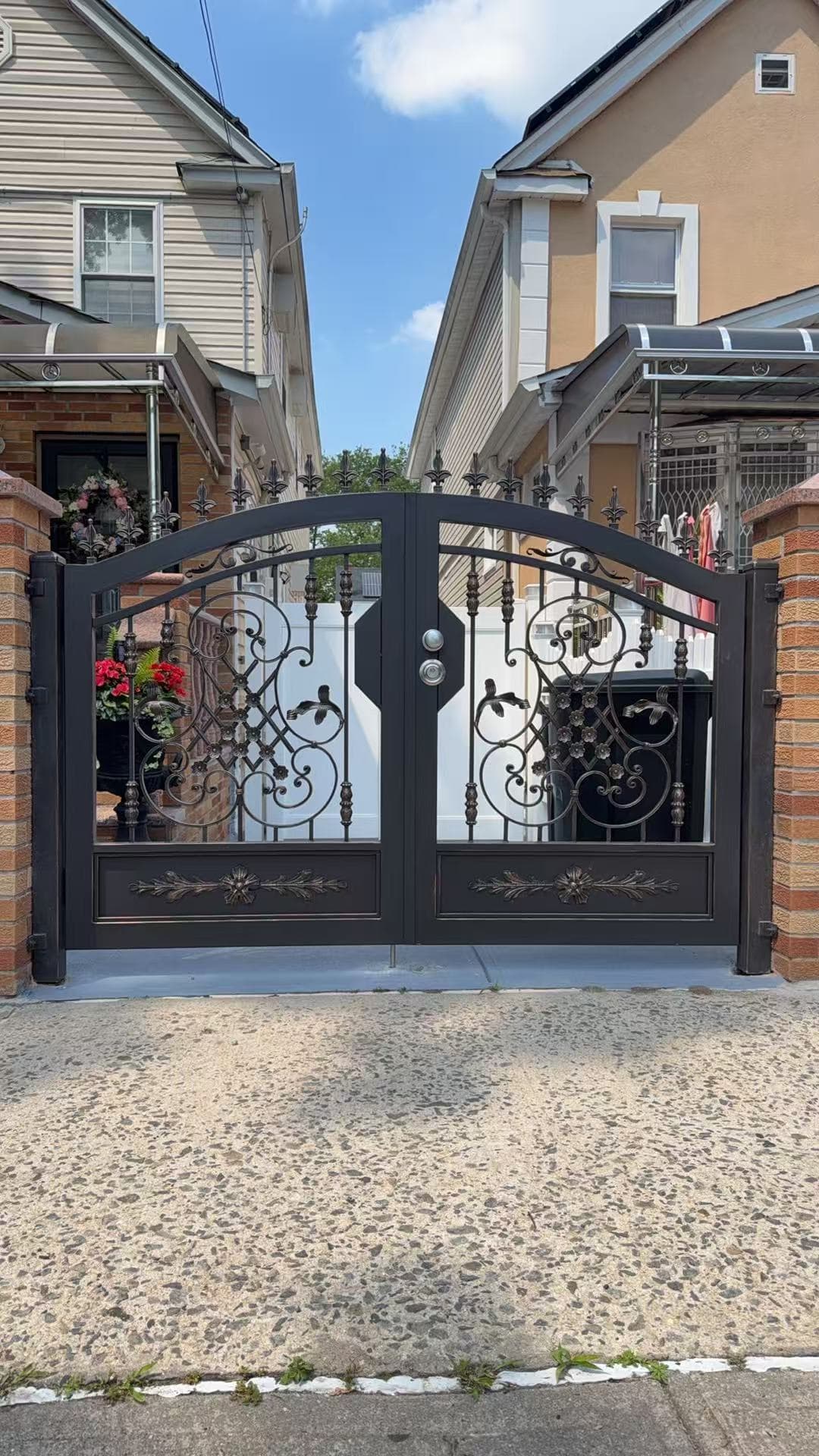ab68fef16c4f2422786f3ec8dafb24a6 — #P-0371 — GATE — Custom Iron Works by JYC Steel NYC
