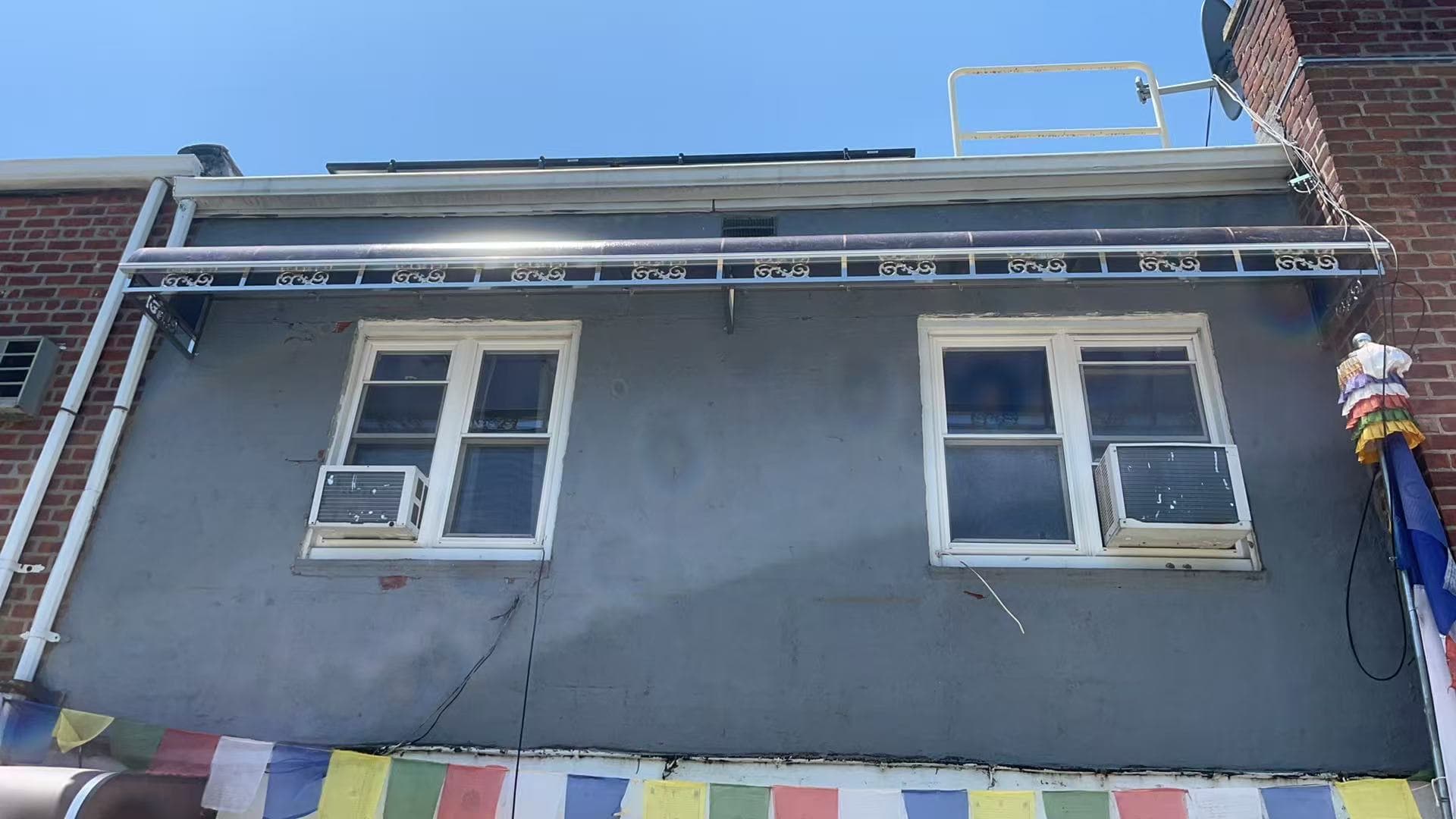 c5f18ac44b92fa0a1cec03cc0827a2bf — #P-0384 — AWNING — Custom Iron Works by JYC Steel NYC