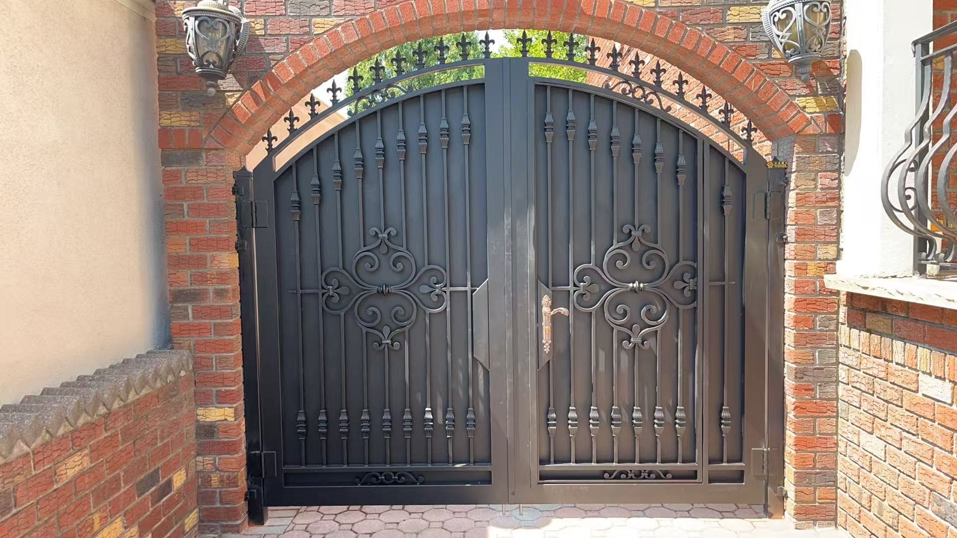 20a03516f3763a73e4812e45d1fc2edb — #P-0448 — GATE — Custom Iron Works by JYC Steel NYC