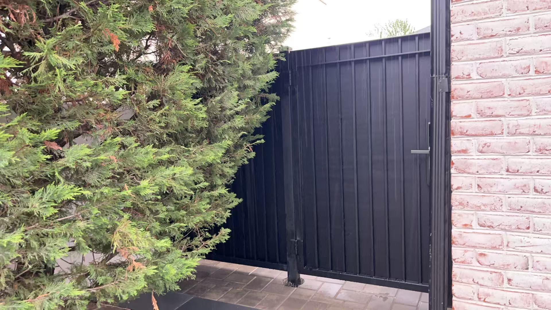 c4df985aea25ce6b1b19d1ce3ce3e275 — #P-0491 — GATE — Custom Iron Works by JYC Steel NYC