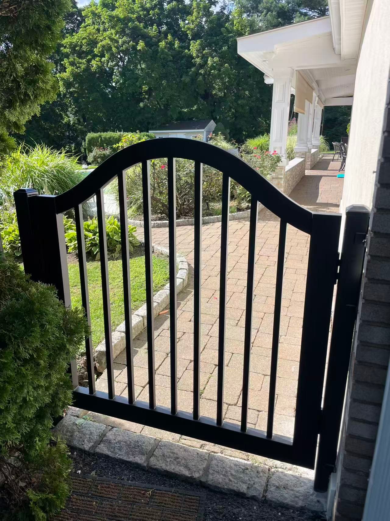 f5be5dbf84ad985c47d3e918fc7f4185 — #P-0504 — GATE — Custom Iron Works by JYC Steel NYC