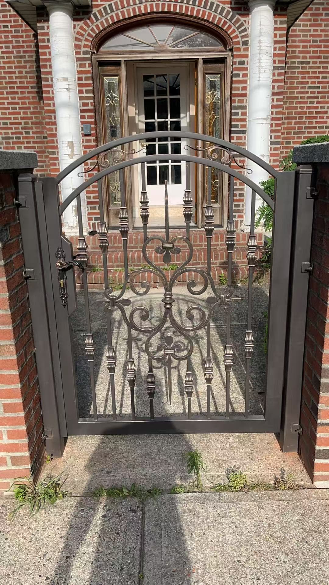 f7a1e6e68e9f93640a333d9d726a65f7 — #P-0514 — GATE — Custom Iron Works by JYC Steel NYC