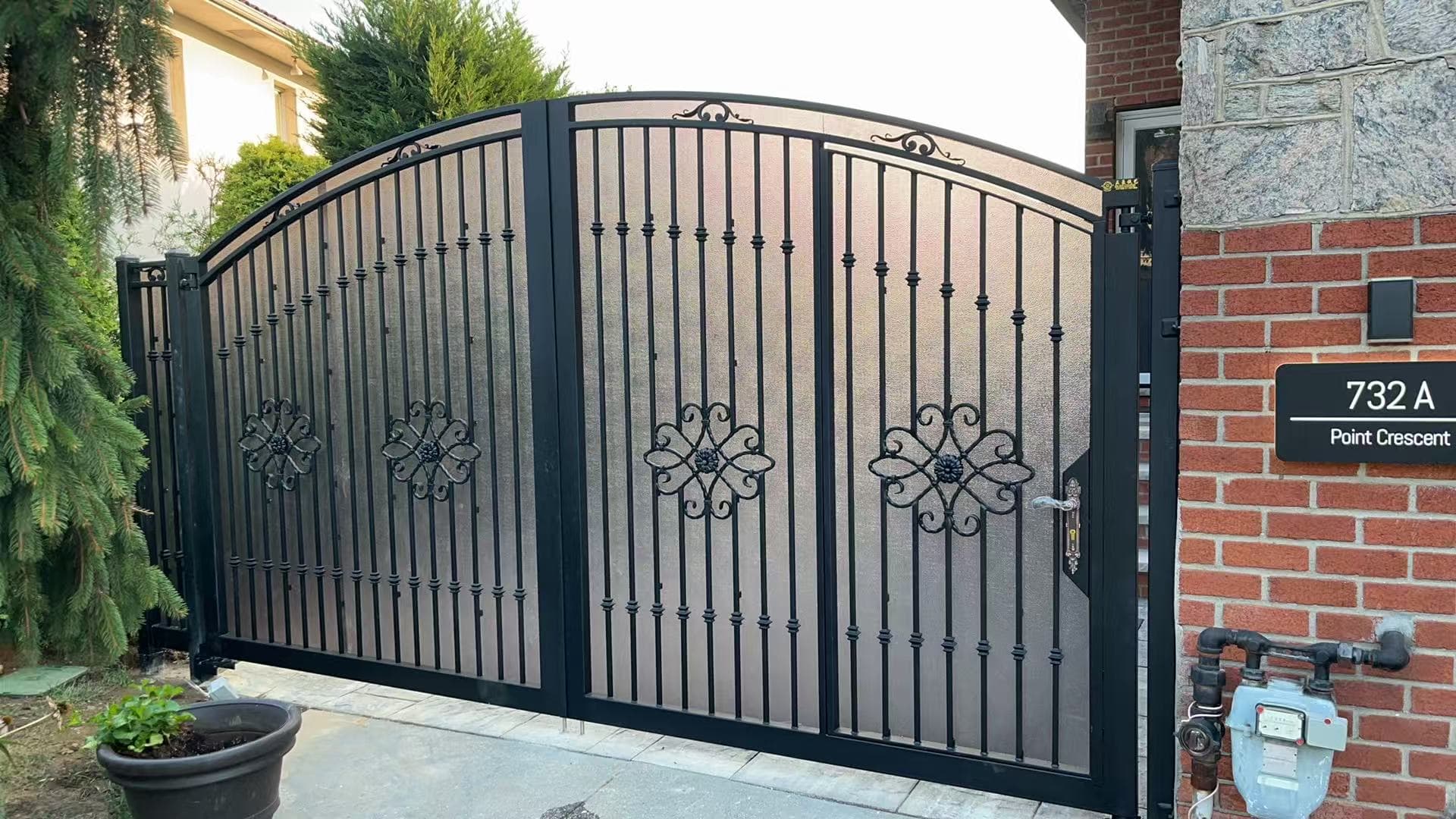 951d64406fa1969fae330a6af27718ef — #P-0541 — GATE — Custom Iron Works by JYC Steel NYC