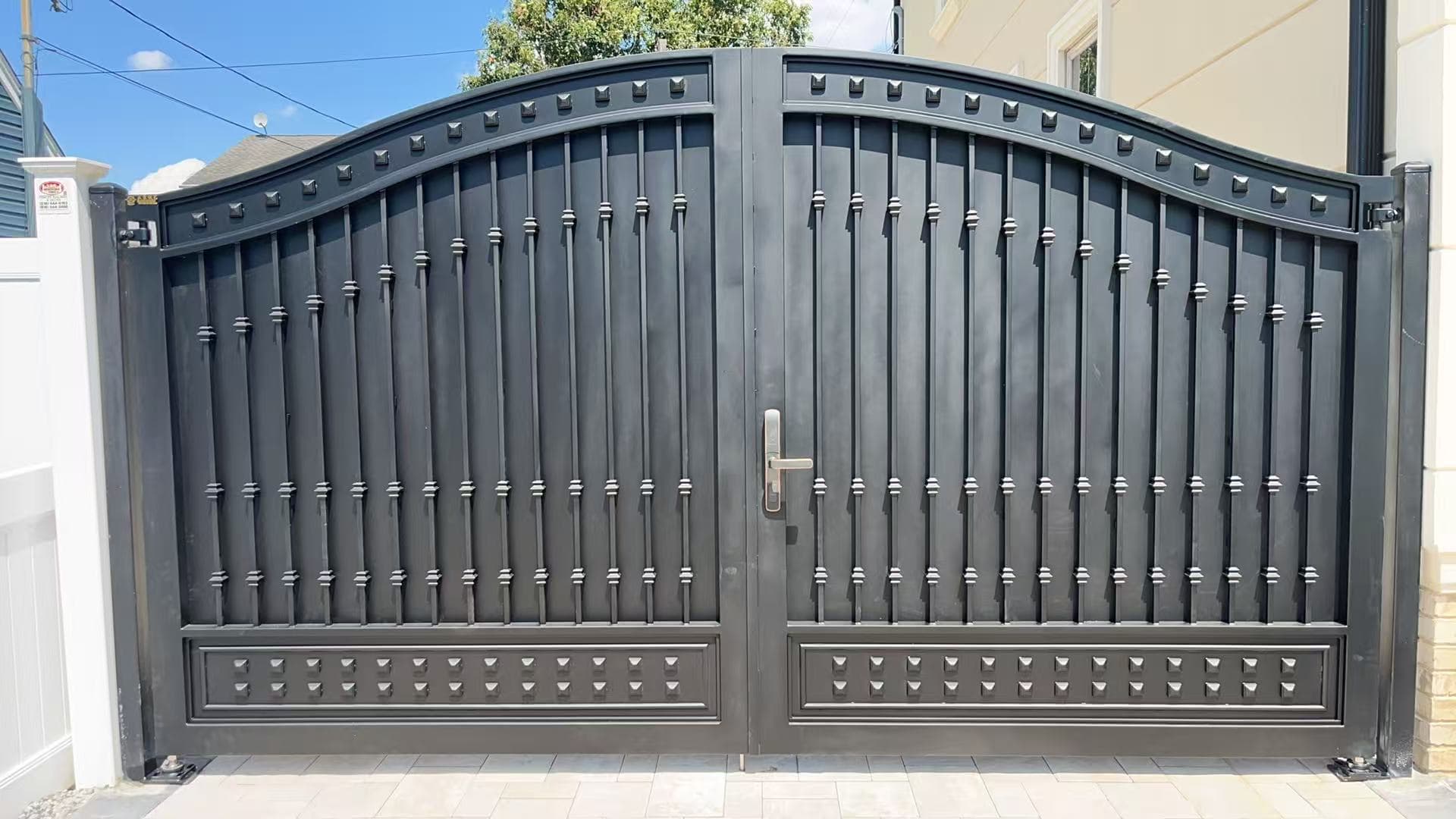 a258b7a59e0f7567392badb7e2f6a843 — #P-0585 — GATE — Custom Iron Works by JYC Steel NYC