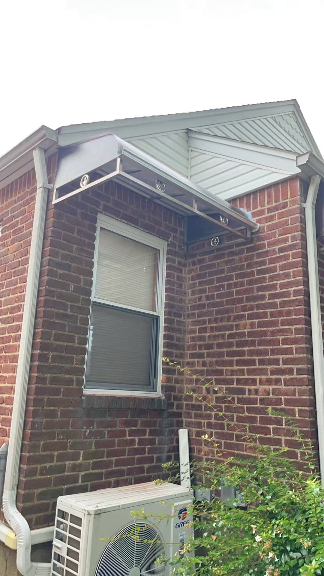 b5eab792f541e7612f7d2bbb634a6caf — #P-0606 — AWNING — Custom Iron Works by JYC Steel NYC