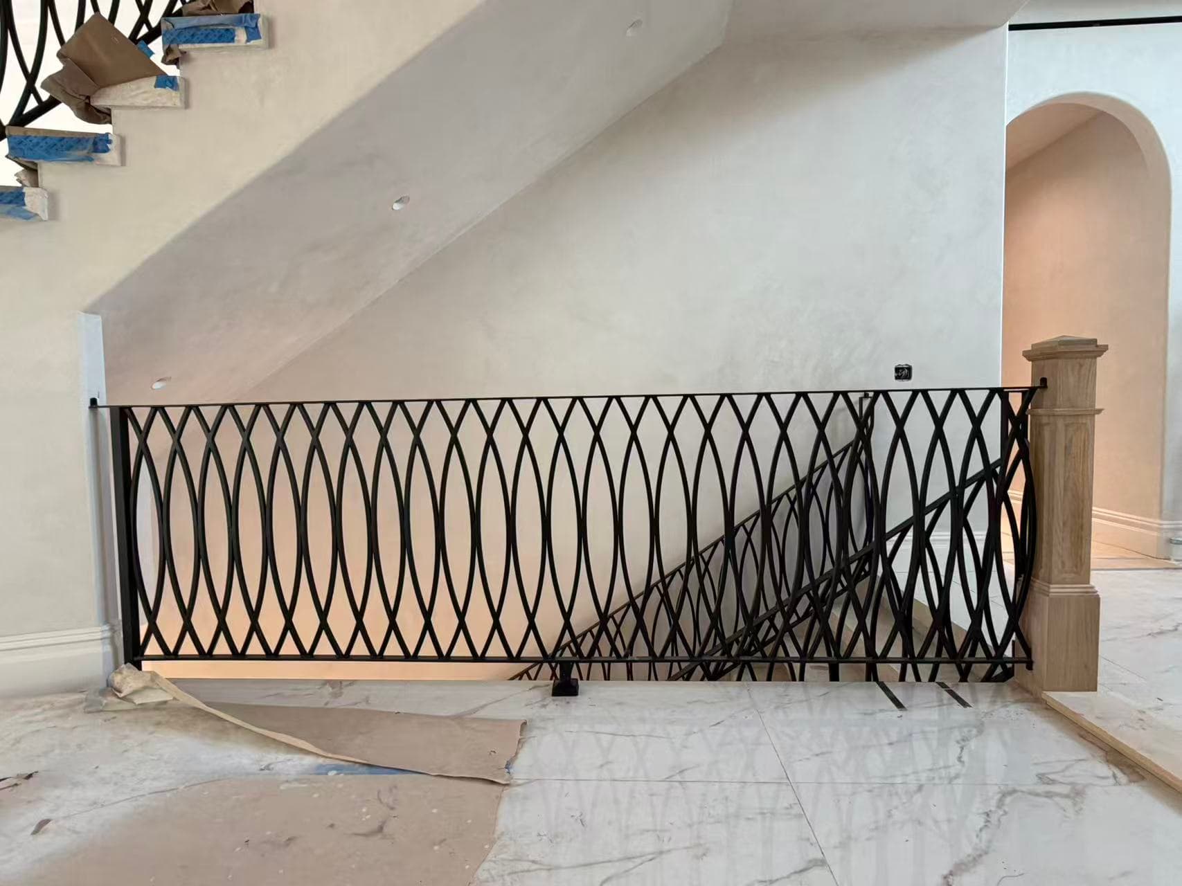 7d074553d166d85c8490b98d36f37bb9 — #P-0690 — RAIL — Custom Iron Works by JYC Steel NYC